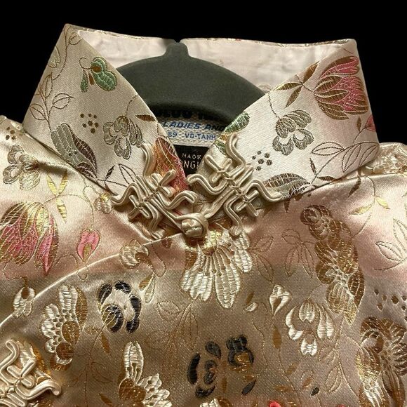 Vintage 60’s Styles Tailors Satin Floral Qipao Cheongsam Dress - Picture 2 of 7